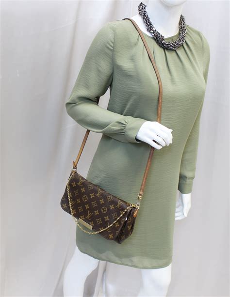 louis vuitton monogram canvas favorite mm shoulder bag|louis vuitton clear monogram bag.